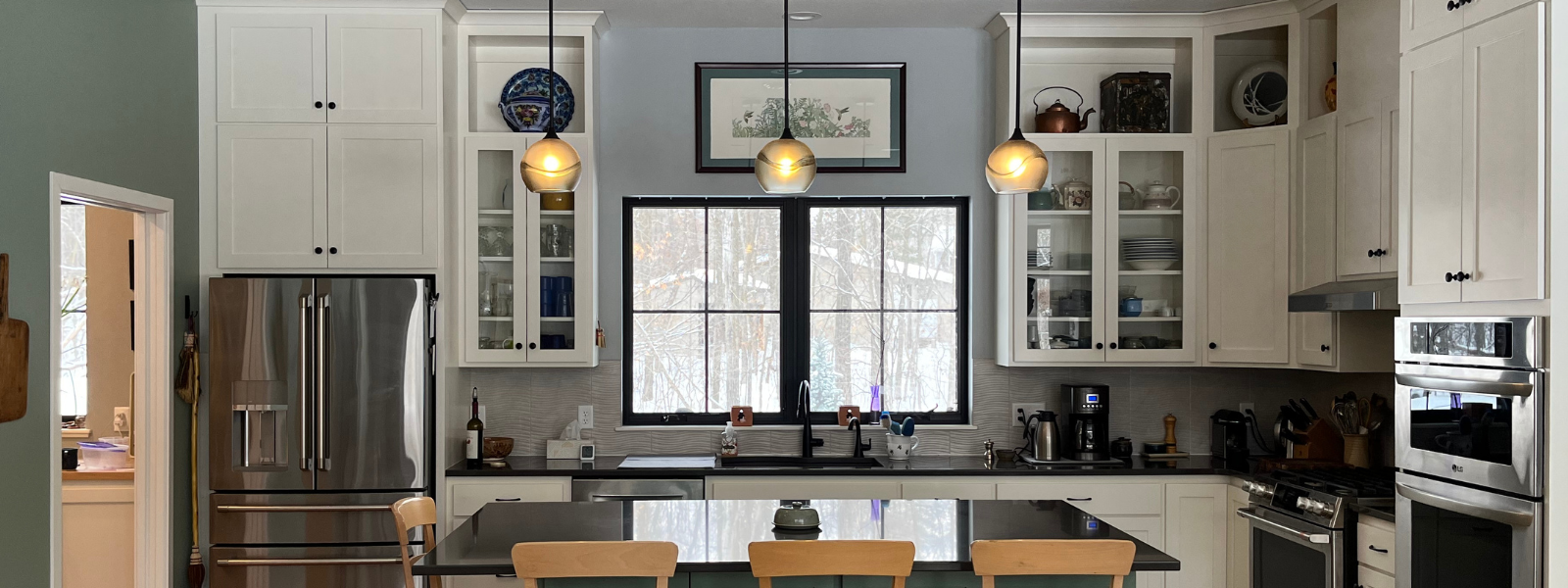 Mastering Home Ambiance: Choosing the Right Lighting Fixture For Your Space
