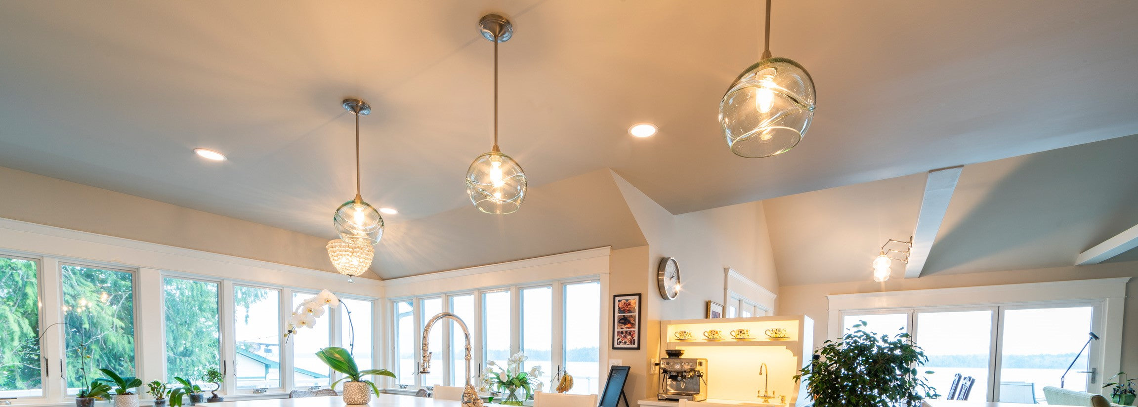 Lighting up the Holidays: Gift Ideas for Friends and Family