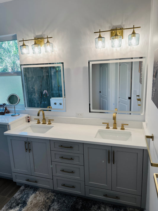 601 3-Light Vanity